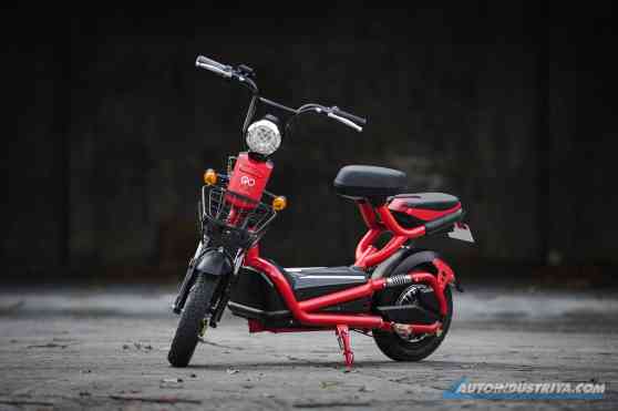 DOTr Sec. Tugade not in favor of e-scooter registration image