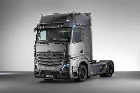 Mercedes-Benz Actros Edition 2 is more luxurious than your SUV image
