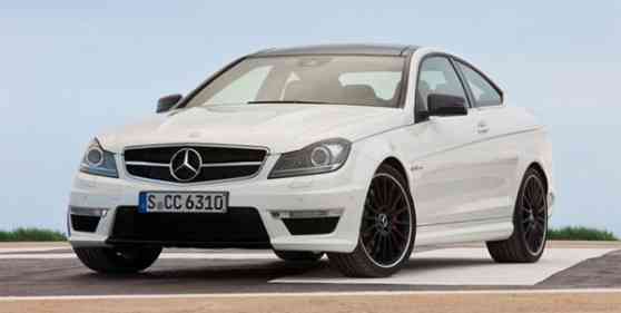 Mercedes-Benz presents new C63 AMG Coupé image