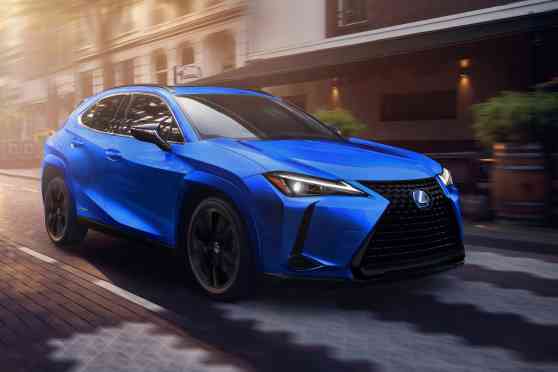 2021 Lexus UX 250h Black Line proves de-chromed is the new cool image
