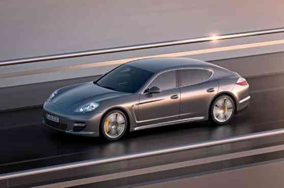 Porsche launches new Panamera Turbo S with 550 horsepower image
