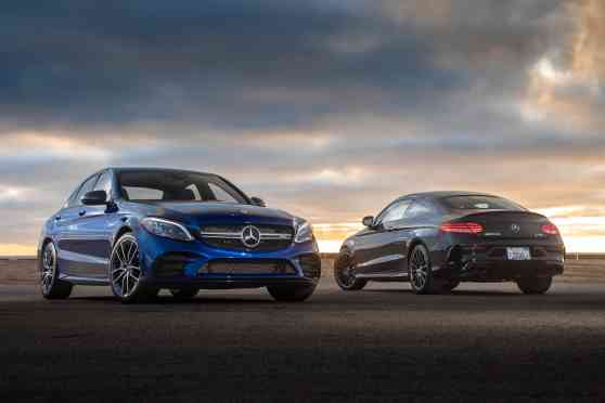 Mercedes-Benz slashing up to PhP 500k on select models image