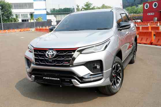 2021 Toyota Fortuner TRD Sportivo is for the young at heart image