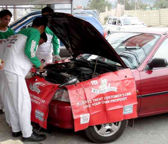 Honda provides motorists assitance on Holy Week image