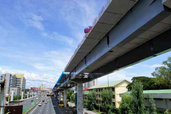 Northbound SLEX motorists can soon enter Skyway from Susana Heights image