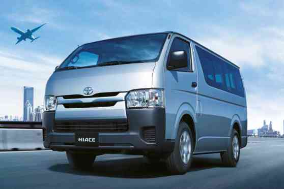 Toyota Hiace Commuter owners can save up to PhP 1,170 on oil changes image