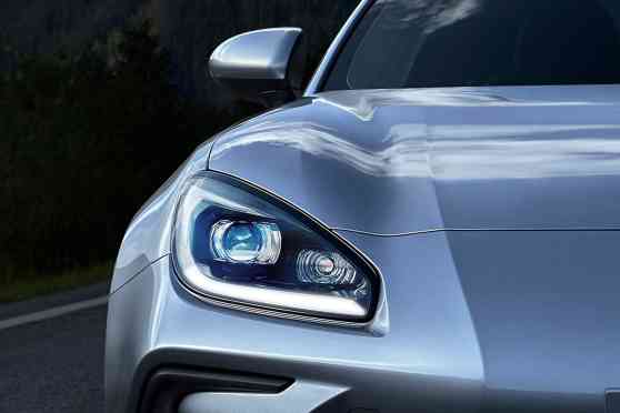 2022 Subaru BRZ coming November 18, Toyota 86 after? image