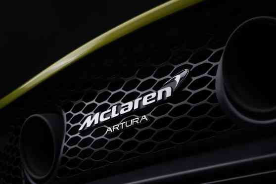 McLaren's new hybrid supercar to be called Artura image