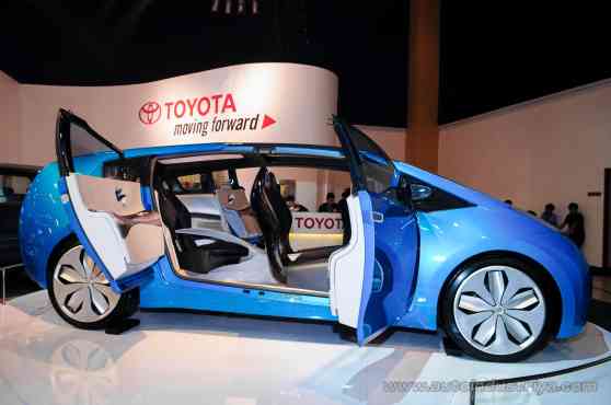 2010 Philippine International Motor Show image