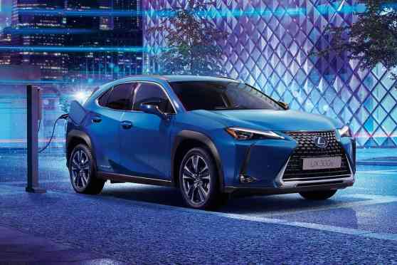 Lexus electrifies ASEAN EV market with 2021 UX 300e image