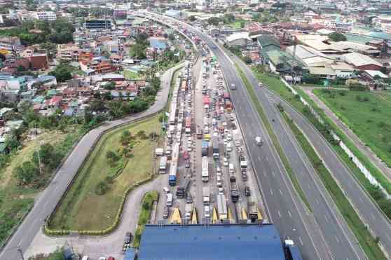 Valenzuela Mayor isn't taking any BS with EasyTrip traffic mess image