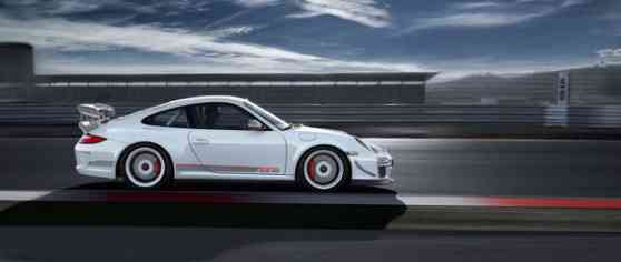 Porsche launches limited edition 911 GT3 RS 4.0 image