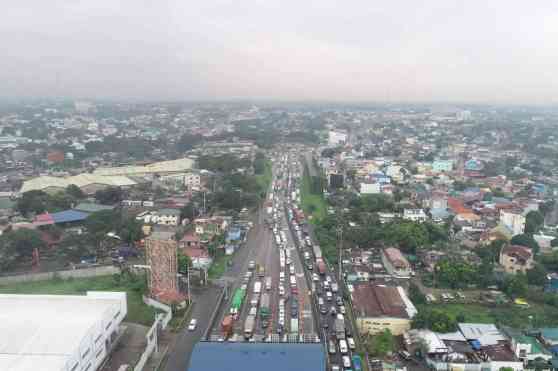 TRB threatens to suspend toll collection of expressways over RFID mess image