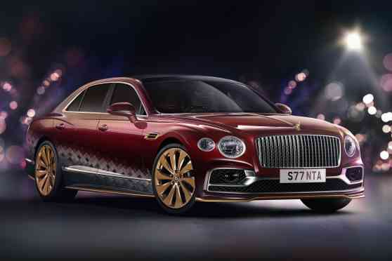 Santa Claus' new sleigh is a Bentley Flying Spur image