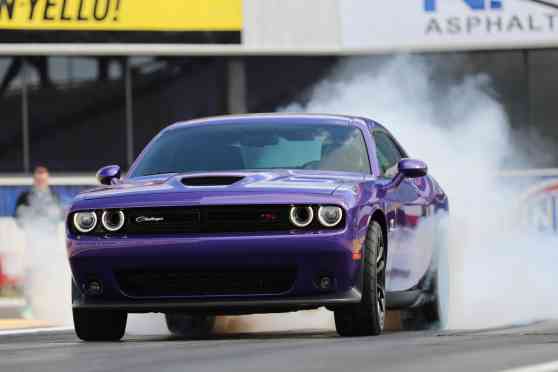 PhP 3.990M can get you 492 HP Dodge Challenger R/T Scat Pack image