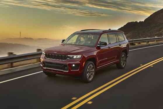 Jeep greets 2021 with an all-new Grand Cherokee image