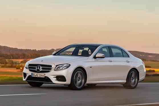 What Mercedes-Benz models get discounts this January? image