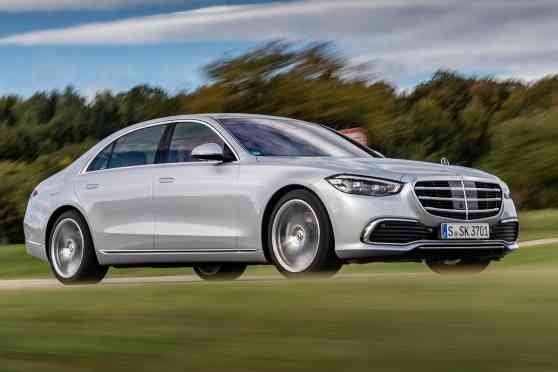 Mercedes-Benz is still the world's best-selling luxury automaker image