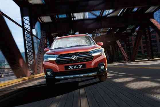 Get up to PHP 200K off with Suzuki's All Out, Blow Out promo image