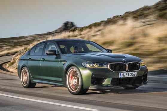 2021 BMW M5 CS is (almost) as fast as a Ferrari F8 Tributo image
