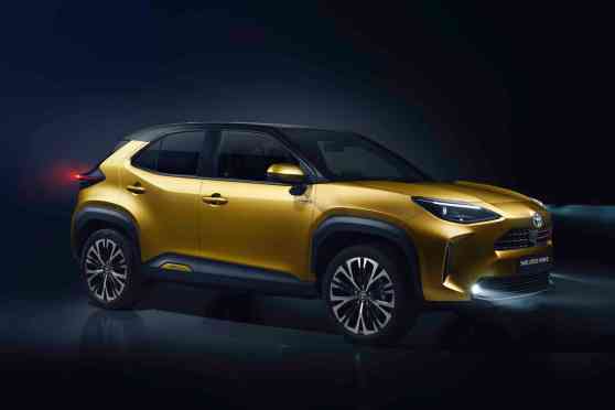 Toyota PH dealers starting to order units of Yaris Cross image