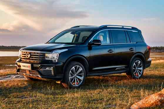 2021 GAC GS8 levels up in luxury and power image