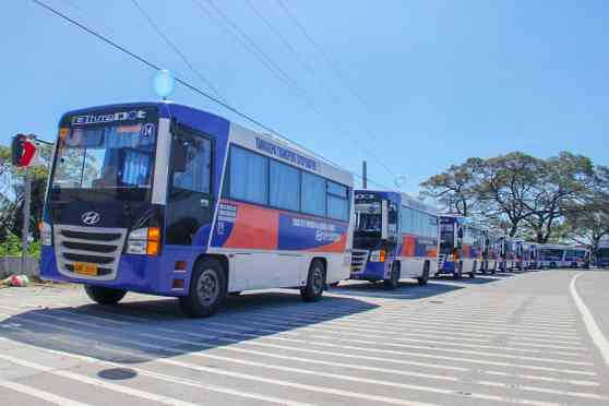 Tarlac gets first batch of Hyundai Modern PUVs image