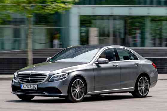 Will 2022 Mercedes-Benz C-Class (finally) debut this month? image