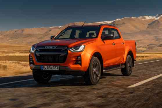Are these the prices and variants of 2021 Isuzu D-Max? image