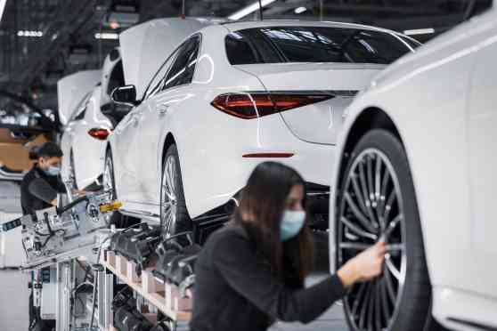 This is Mercedes-Benz's road to 50 million units image