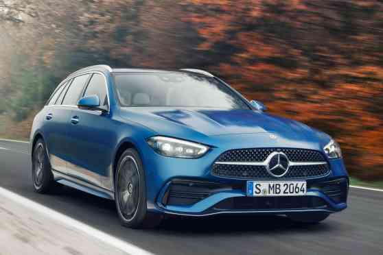 Two in one: Mercedes-Benz also unveils 2021 C-Class Estate image