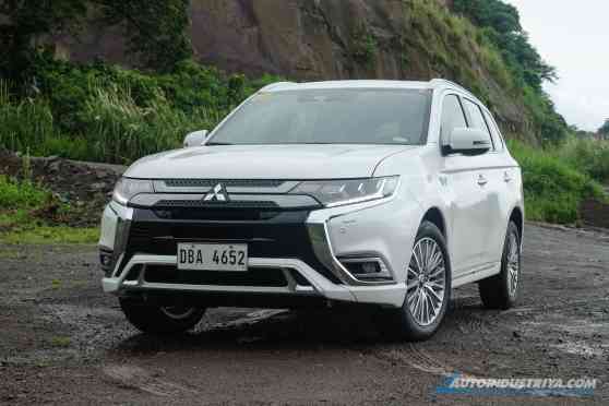 2020 Mitsubishi Outlander PHEV Twin Motor 4WD image