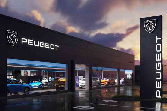 Peugeot aims for the premium crowd, new logo launched image