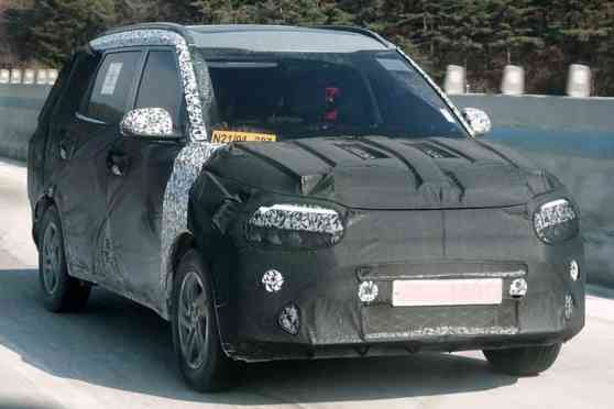 2022 Kia KY couldn't slip past spy photographers image