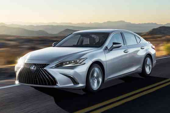 Lexus says the 2022 ES is more comfortable than ever image