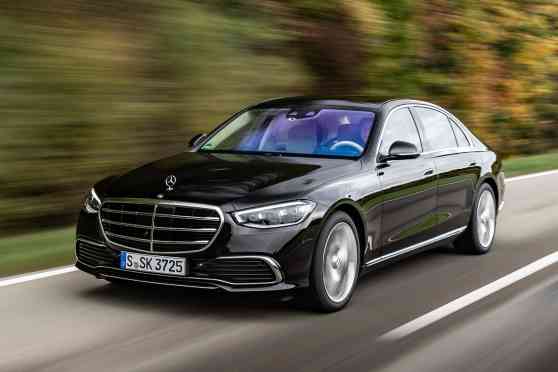 2021 Mercedes-Benz S-Class voted as World Luxury Car of the Year image