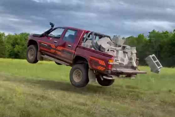 These guys tried to kill a Toyota Hilux image