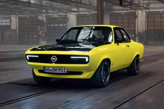 Opel revives Manta as EV restomod with manual gearbox image