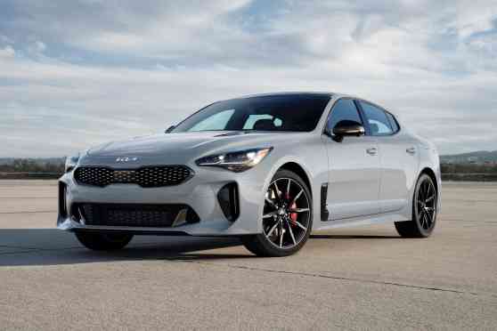 We want the 2022 Kia Stinger Scorpion Edition image