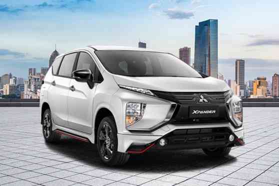 These Black Edition Mitsubishi Xpanders come in other colors too image