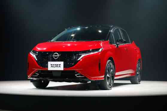 2022 Nissan Note Aura is one posh hybrid hatchback image