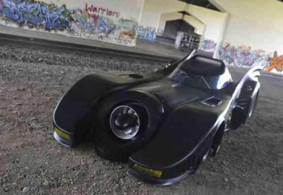 Turbine-powered Batmobile up for sale on eBay image