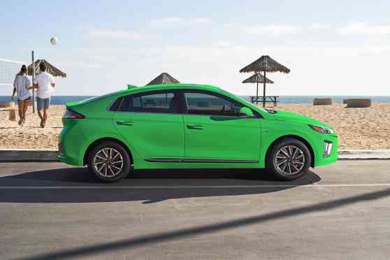 Hyundai, Kia and Grab team up to push EV in SE Asia image