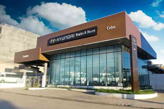 Hyundai Trucks and Buses Cebu opens upgraded dealership image