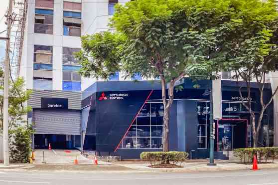 Mitsubishi Motors PH now has a dealership in BGC image