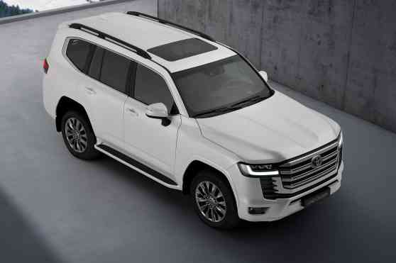 Toyota to customers: Please don't re-sell or re-export Land Cruiser 300 image