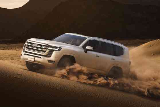 How much is gray market charging for Dubai-spec Toyota Land Cruiser 300? image