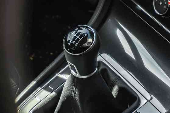 Is Volkswagen retiring the manual transmission? image