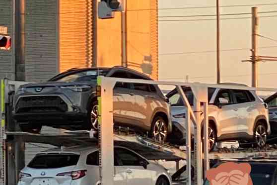 Are you the JDM Toyota Corolla Cross? image