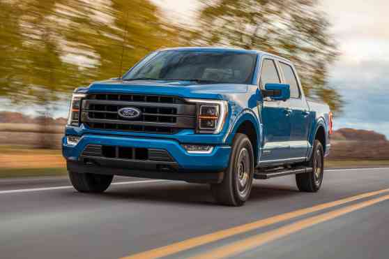 Ford hits pause on new F-150 production image